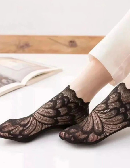جوراب زنانه مجلسی گیپور مچی کفی دار