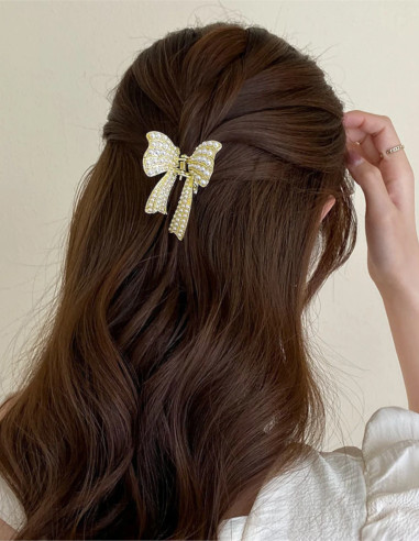 کلیپس پاپیون دنباله دار