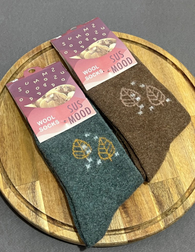 جوراب پشمی نازک طرح برگ