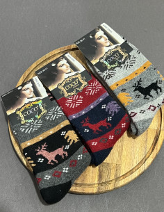 جوراب گوزنی پشمی رنگارنگ 2