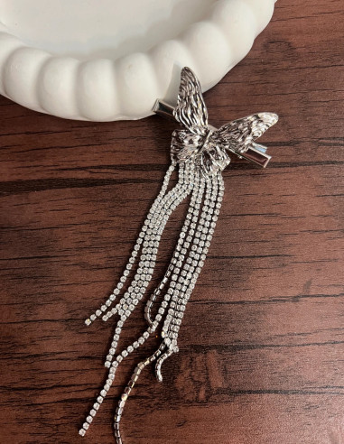 سنجاق پروانه نقره ای آویزدار