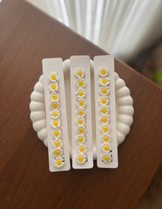 گیره قفلی بابونه سفید