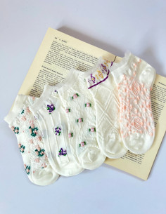 جوراب مچی سفید لبه حریر