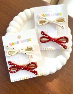 گیره مو پاپیونی خالخالی