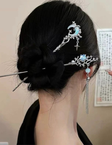 کانزاشی ماه