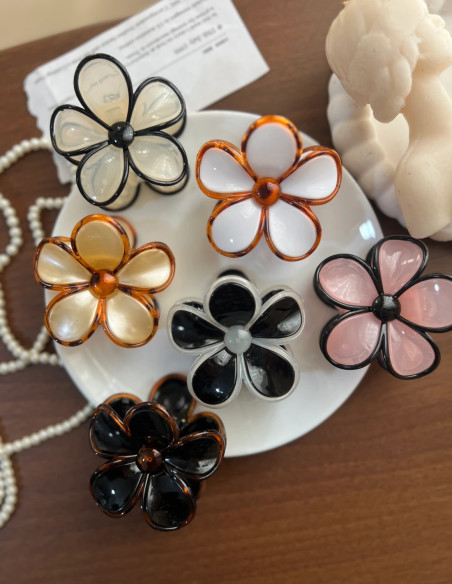 کلیپس گل موکا