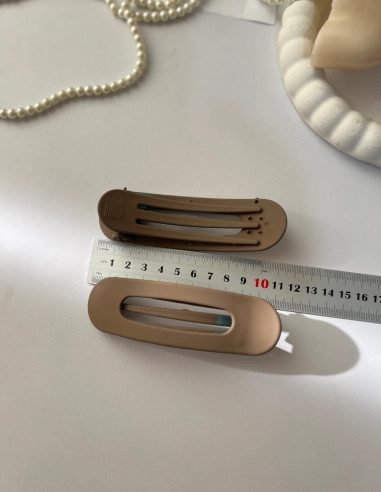 انبری پشت مو