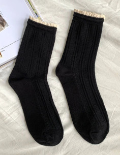 جوراب ساقدار لبه گیپوری 2