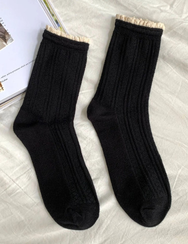 جوراب ساقدار لبه گیپوری