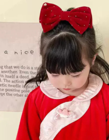 گیره پاپیون مخمل نگین کوب